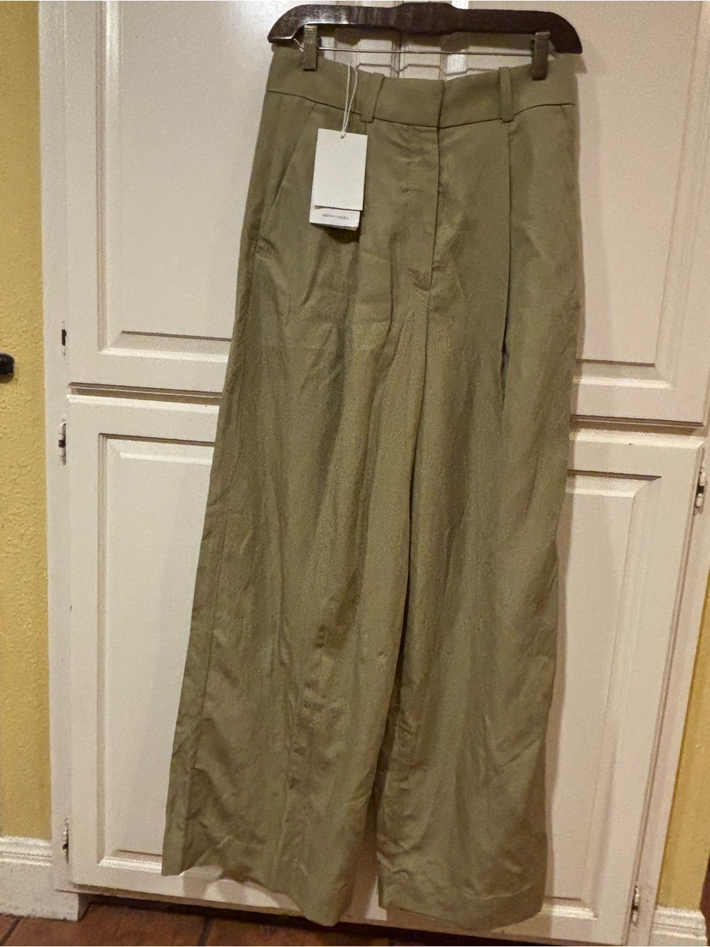 Cos wide leg pants. NWT. Size 38 EU